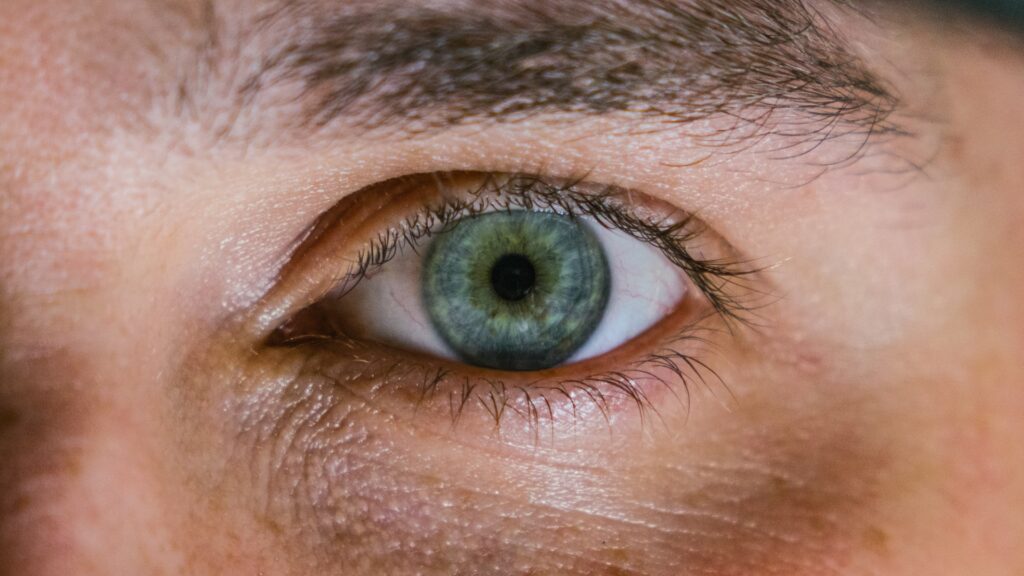 What you need to know about medical tests before cataract surgery
